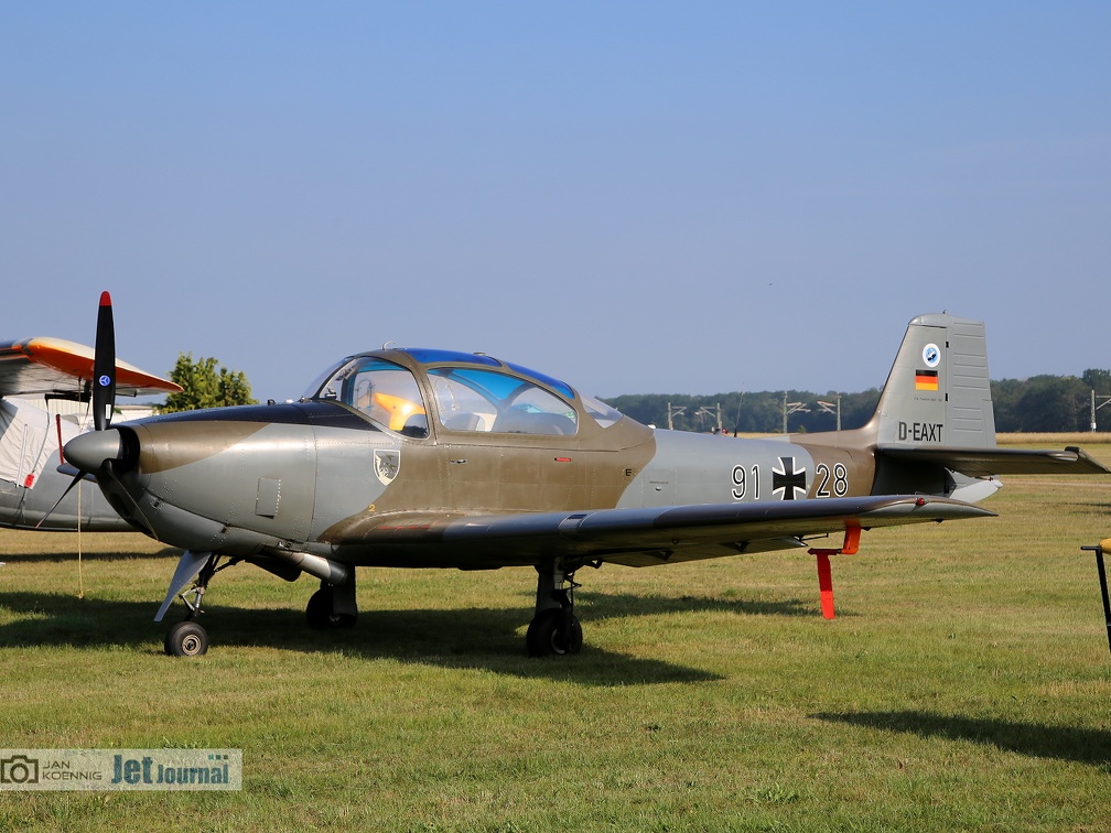 D-EAXT, PIaggio P.149D (просмотров: 1820) D-EAXT, PIaggio P.149D