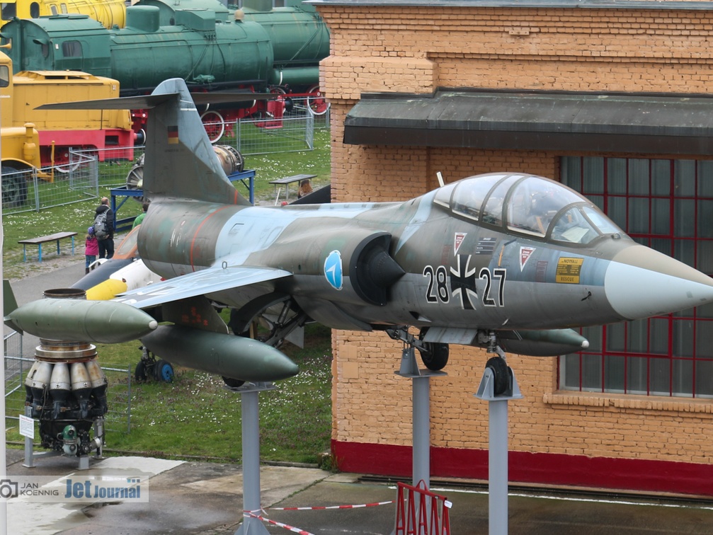 28+27, Lockheed TF-104F Stargighter, Deutsche Luftwaffe (2343 visitas) 28+27, Lockheed TF-104F Stargighter, Deutsche Luftwaffe