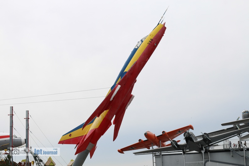 798fake-su22m4-sinsheim-2016-1-15c.jpg