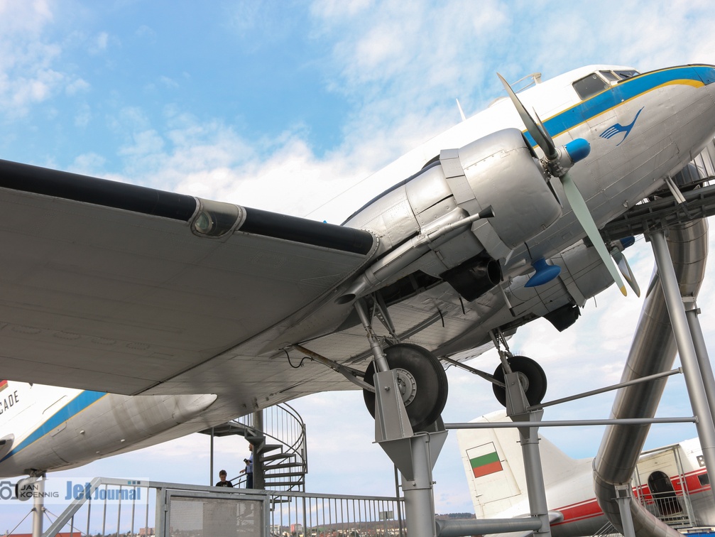 D-CADE, Douglas DC-3A