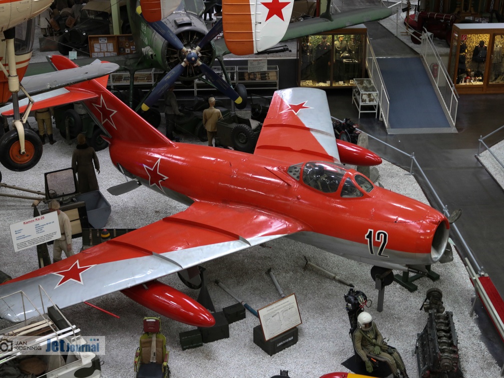LIM-2, MIG-15bis (просмотров: 1953) Polnische LIM-2 (MiG-15bis) in Fake Bemalung LIM-2, MIG-15bis
