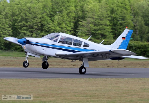 D-EHFF, Piper PA-28R