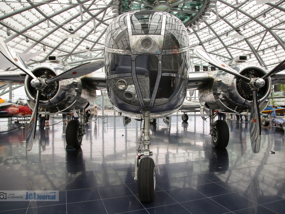 N6123C, North American B-25J Mitchell (1259 visitas) N6123C, North American B-25J Mitchell