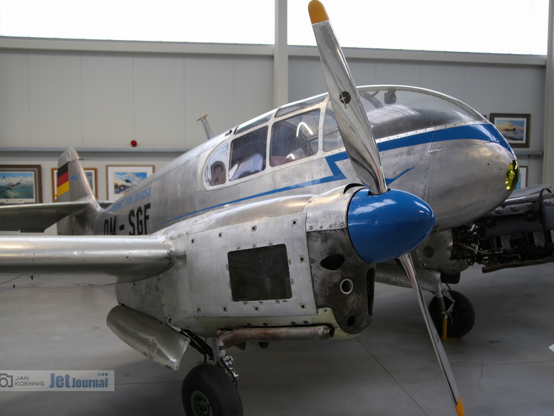 HA-OMD / DM-SGF, Aero-45S (1334 odwiedzin) Das Museum Wernigerode besitzt zwei Aero-45. Zum Einen (wahrscheinlich) die komplett ausgestellte Ae... HA-OMD / DM-SGF, Aero-45S