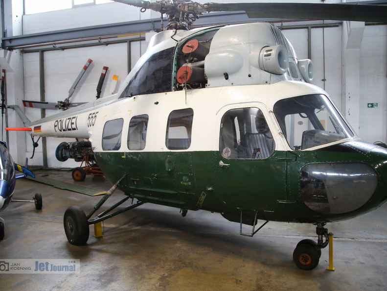 555, Mi-2, ex. LSK/LV der NVA (1600 Besuche) 555 der LSK/LV der NVA, nach 09/1990 für Polizeifliegerstaffel der DDR vorgesehen (DDR-VGN(, aber n... 555, Mi-2, ex. LSK/LV der NVA