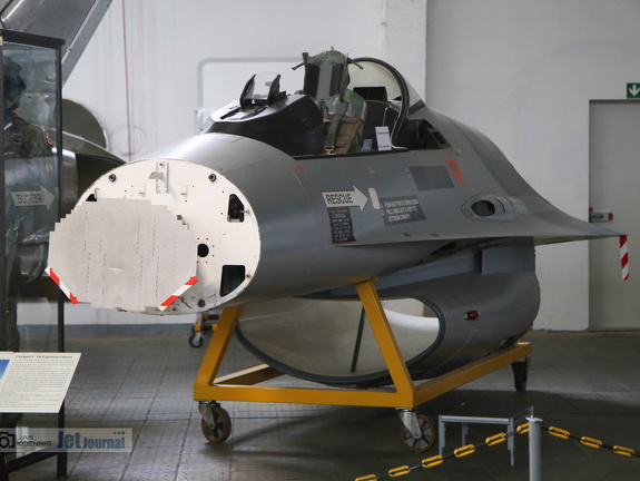F-16A Frontsektion, ex. FA-02 Belgian Air Force