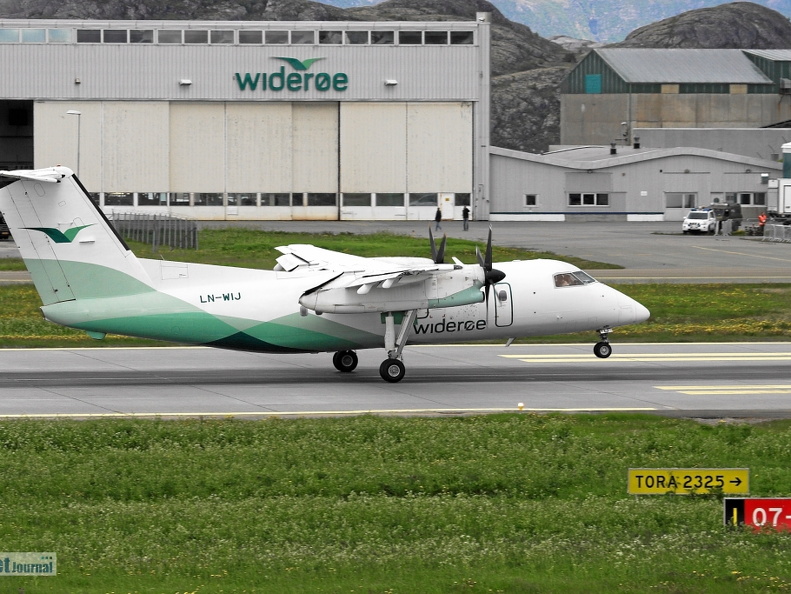 LN-WIJ Hammerfest DHC-8 103 Widerøe