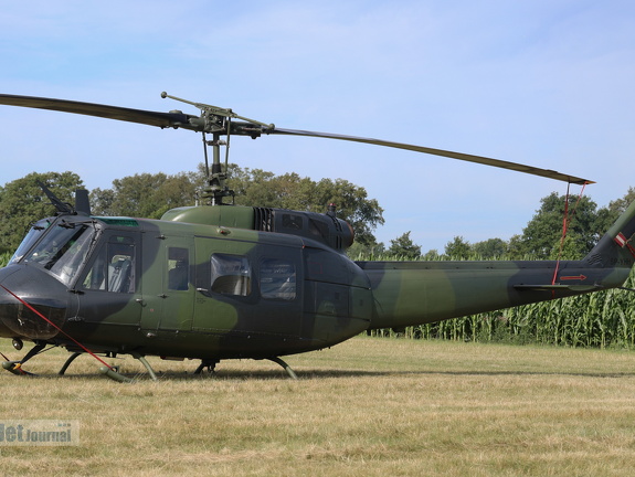 SP-YHH, Bell UH-1D (ex. 71+17)