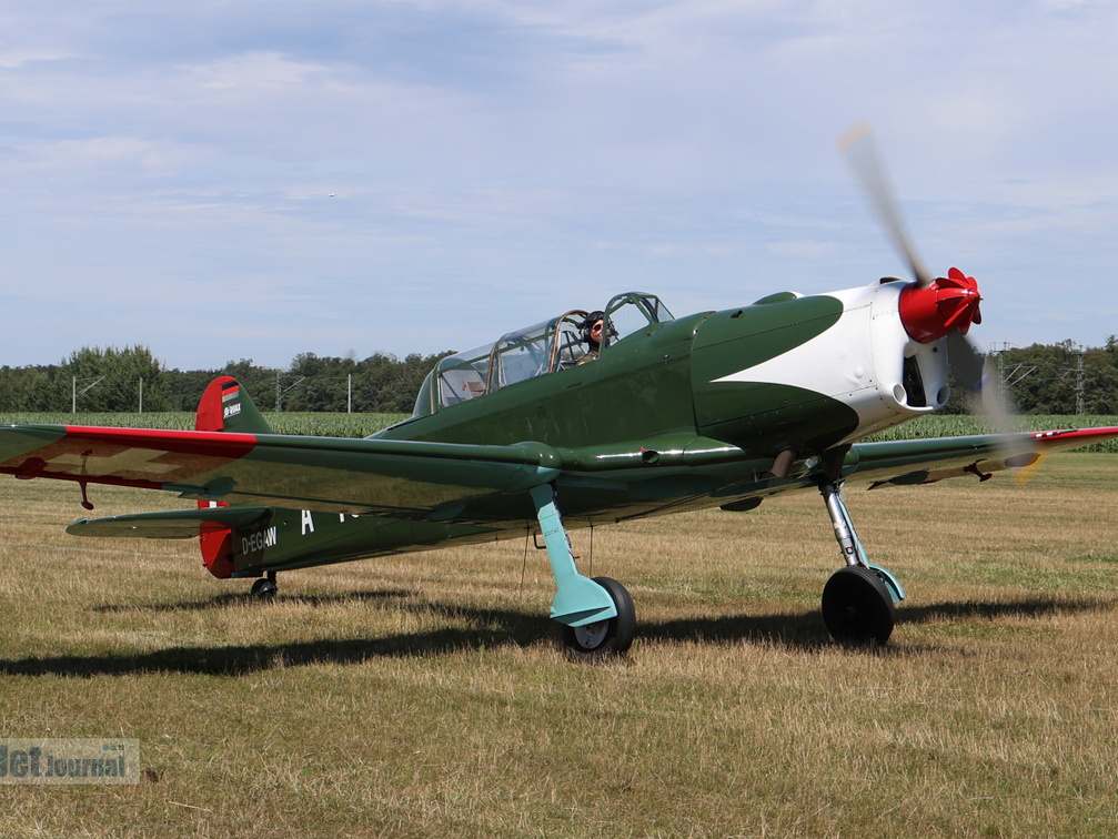 D-EGAW, Pilatus P-2-06, EDOI Bienenfarm (1285 visitas) D-EGAW, Pilatus P-2-06, EDOI Bienenfarm