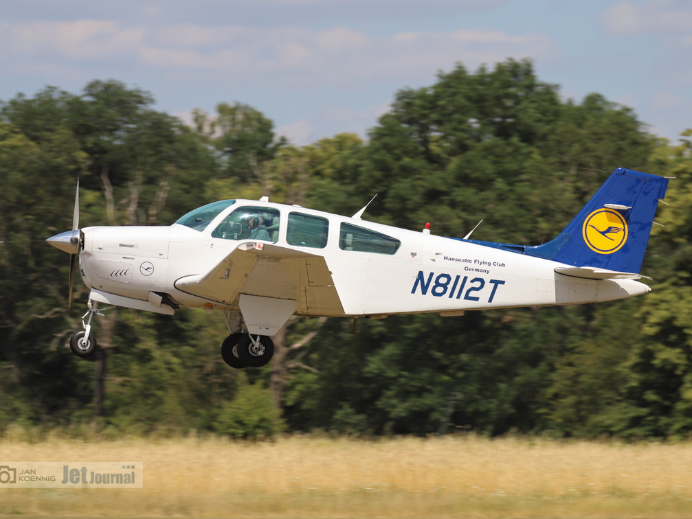 N8112T, Beech F33A Bonanza (111 Besuche) N8112T, Beech F33A Bonanza