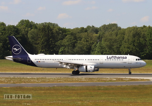 D-AISU, Airbus A321-231, Deutsche Lufthansa (2 visitas) Du kannst eine Datei zu diesem Foto zur eigenen Verwendung erwerben: 
Klicke hier, um die Webseite ... D-AISU, Airbus A321-231, Deutsche Lufthansa
