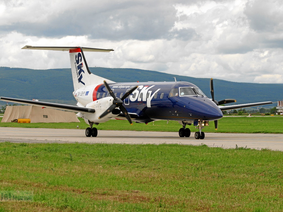 OM-SHY Embraer 120RT SkyEurope (820 visites) OM-SHY Embraer 120RT SkyEurope