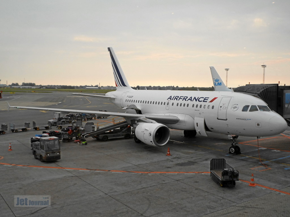 F-GUGP A318-111 Air France CPH (просмотров: 1240) F-GUGP A318-111 Air France CPH