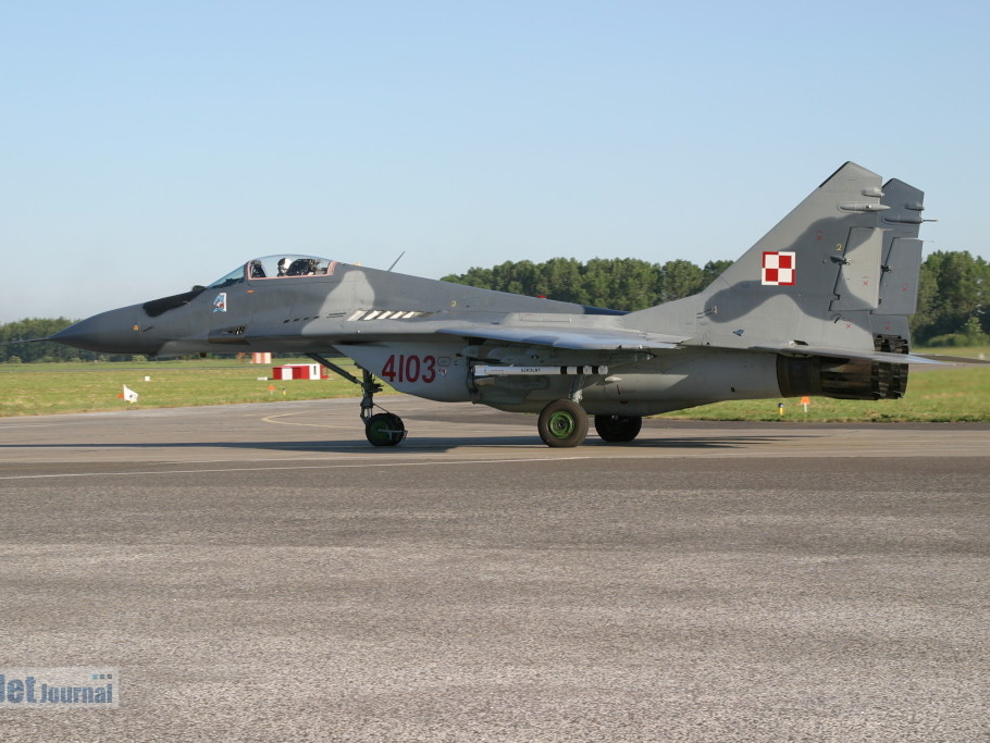 4103 MiG-29G 41elt ex 29+16 ex 699 (1104 visitas) 4103 MiG-29G 41elt ex 29+16 ex 699