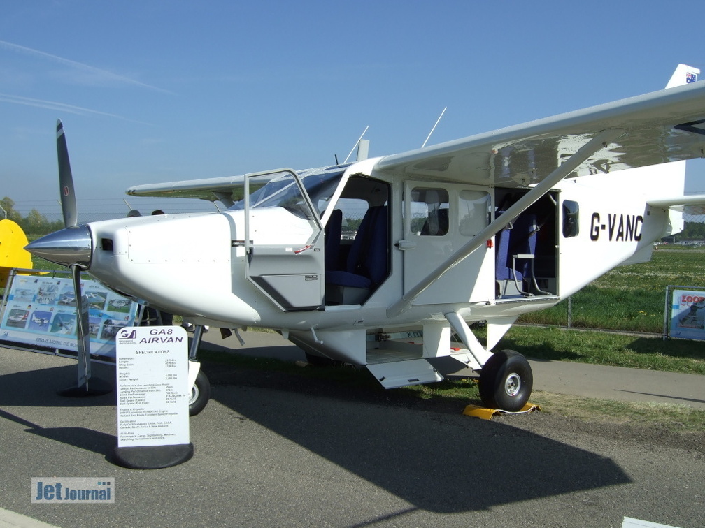 G-VANC Gippsland GA-8 Airvan cn GA8-06-097 (просмотров: 2532) G-VANC Gippsland GA-8 Airvan cn GA8-06-097