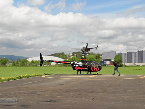 LN-OGS Robinson R44 (1509 visits) LN-OGS Robinson R44