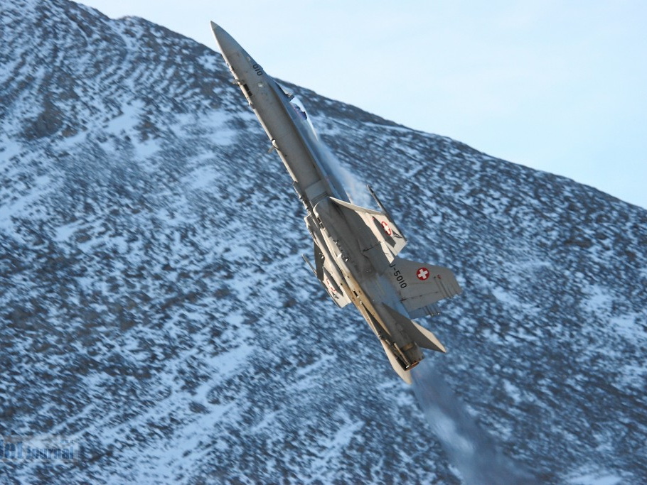 J-5010 F-18C Hornet Axalp (1978 visits) J-5010 F-18C Hornet Axalp