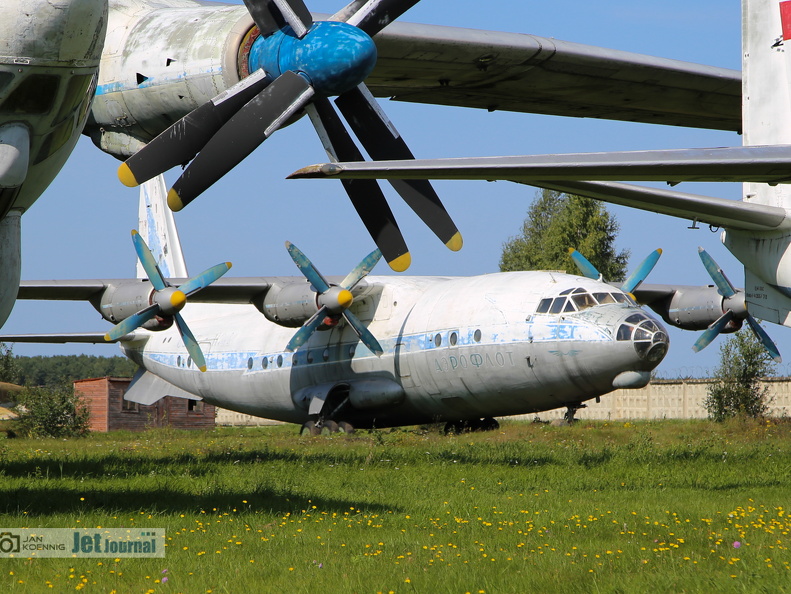 CCCP-11213, Antonow An-10A (2309 visits) CCCP-11213, Antonow An-10A