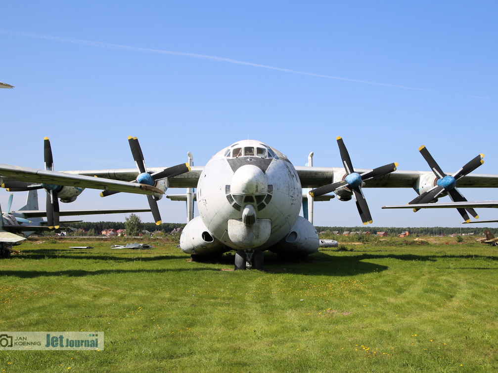 CCCP-09334, Antonow An-22 (2320 návštěv) CCCP-09334, Antonow An-22