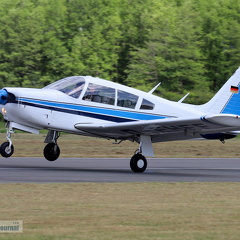D-EHFF, Piper PA-28R (1149 Besuche) D-EHFF, Piper PA-28R