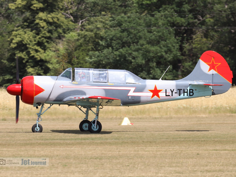 LY-THB, Jak-52 / Yak-52 (34 visingar) LY-THB, Jak-52 / Yak-52