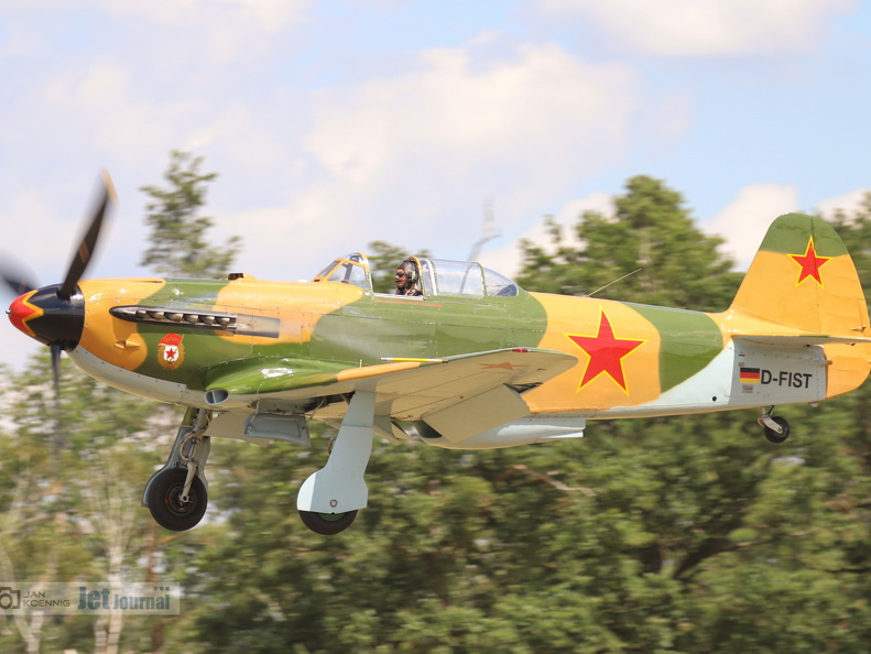 D-FIST, Jak-9U (34 visingar) D-FIST, Jak-9U