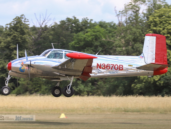 N3670B, Beechcraft E50 Twin Bonanza (27 Besuche) N3670B, Beechcraft E50 Twin Bonanza