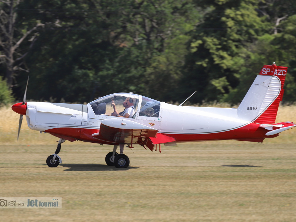 SP-AZC, Zlin Z-142 (48 visites) SP-AZC, Zlin Z-142