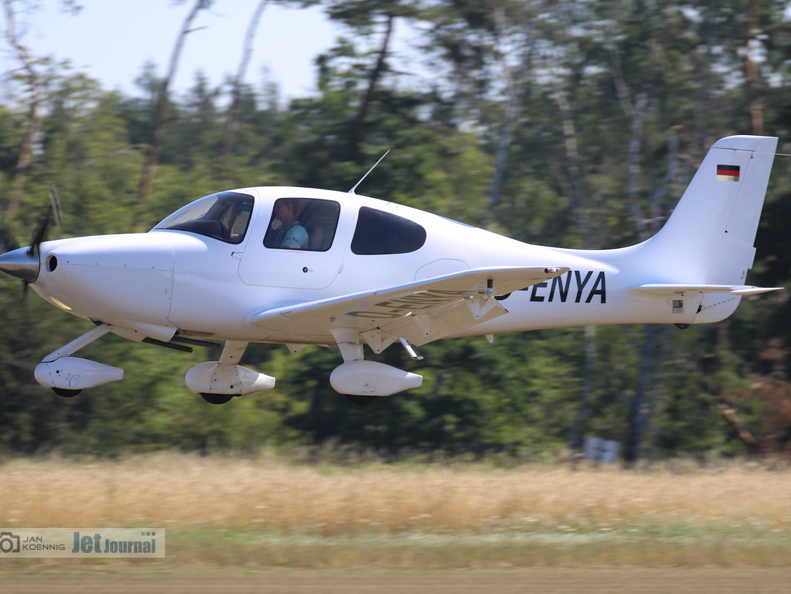 D-ENYA, Cirrus SR-20 G2 GTS (7 odwiedzin) D-ENYA, Cirrus SR-20 G2 GTS