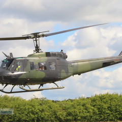 SP-YHH, Bell UH-1D (86 visitas) SP-YHH, Bell UH-1D
