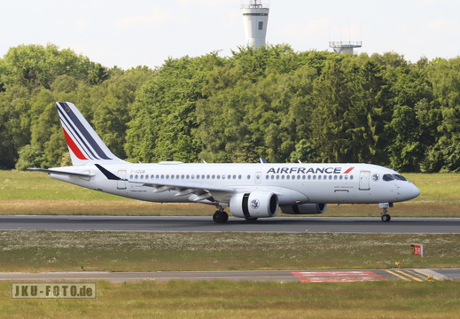 a220-300-f-hzub-ham2025-1-12c a220-300-f-hzub-ham2025-1-12c
